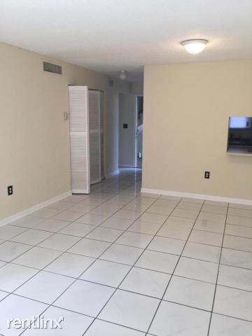 Building Photo - 1 br, 1 bath  - 6054 Forest Hill Blvd