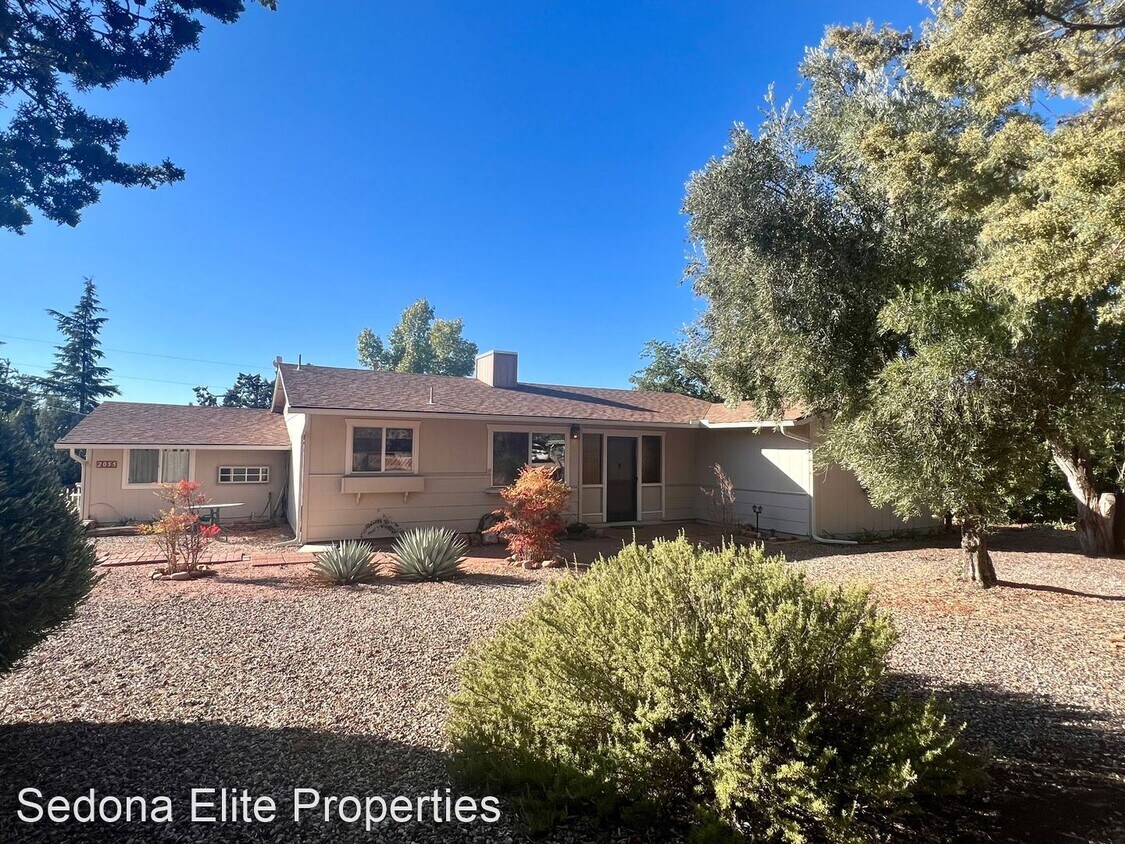 Primary Photo - 2 br, 2 bath House - 2055 Sanborn Road