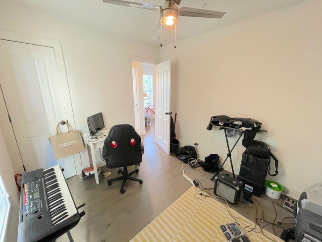 Foto del edificio - 613 E Duffy Ln