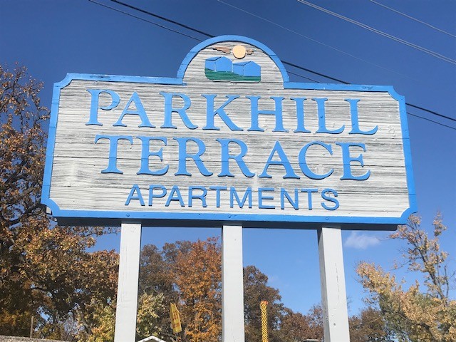 Foto del edificio - Parkhill Terrace Apartments