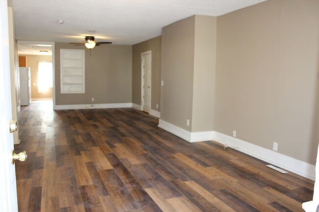 Foto del edificio - 3 Bedroom - one level