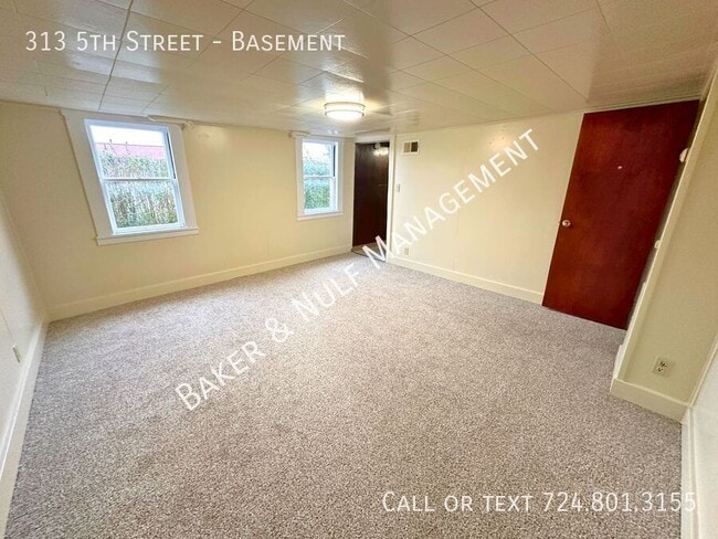 Photo - 313 5th St Apartment