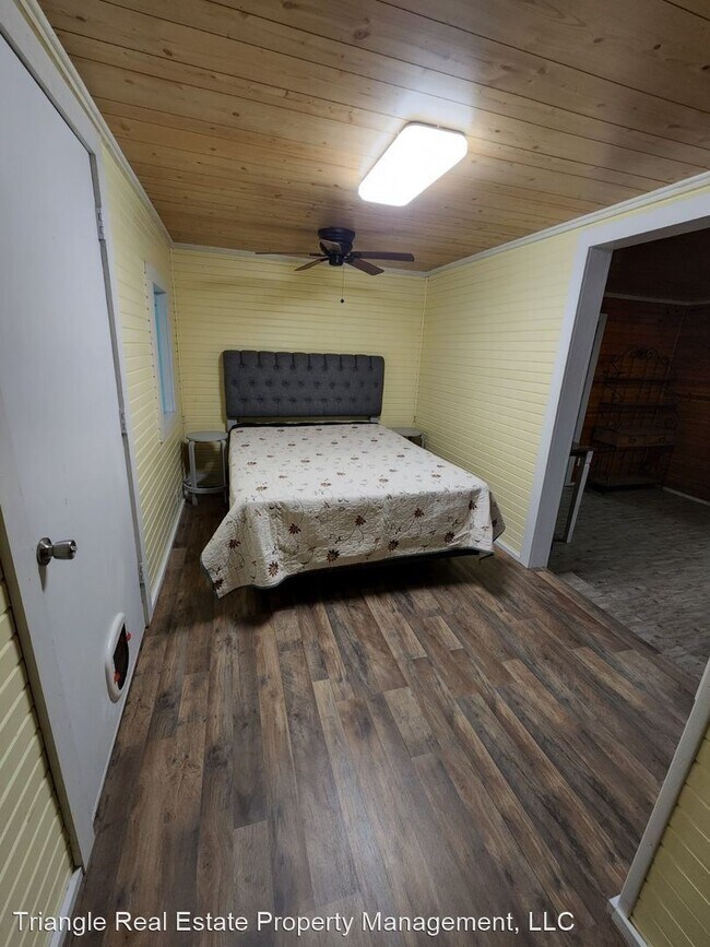 Building Photo - 1 br, 1 bath House - 438 CR 911 Unit 1