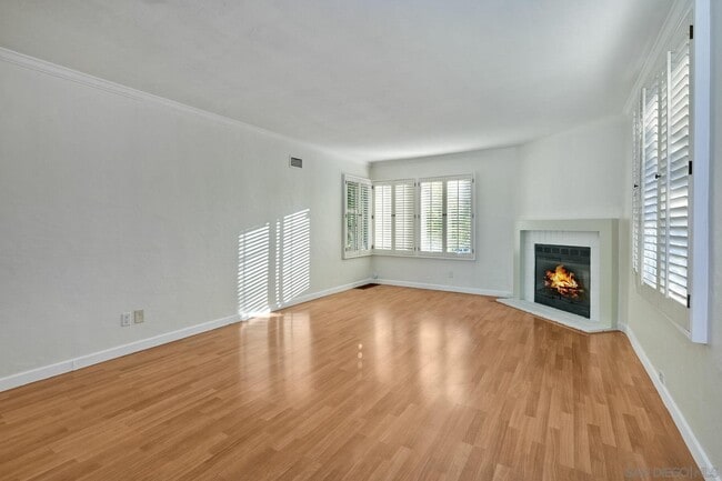 Building Photo - 1505 Willow St