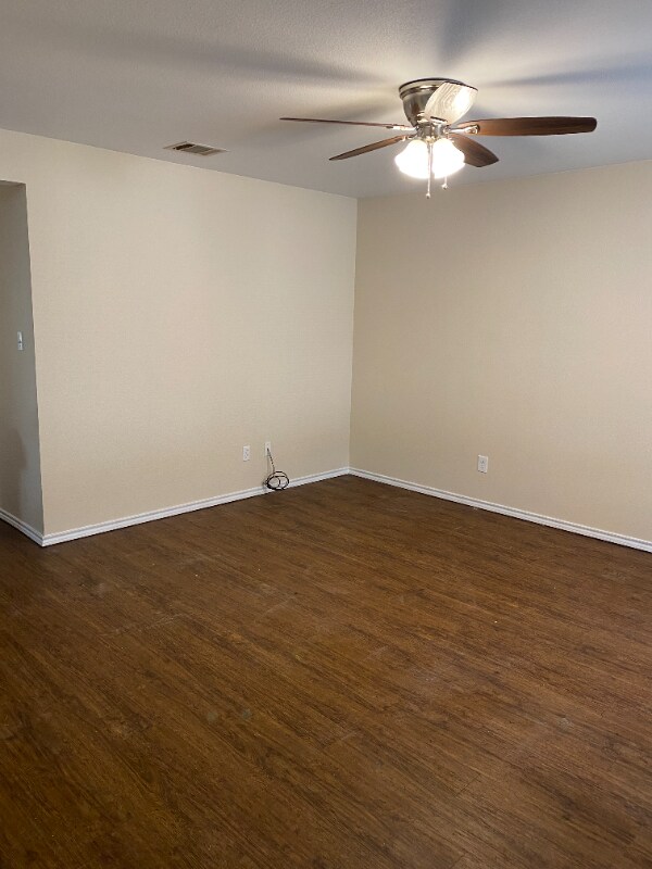 Building Photo - 108 N 6th St