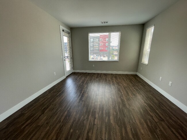 Building Photo - 3000 Brighton Blvd