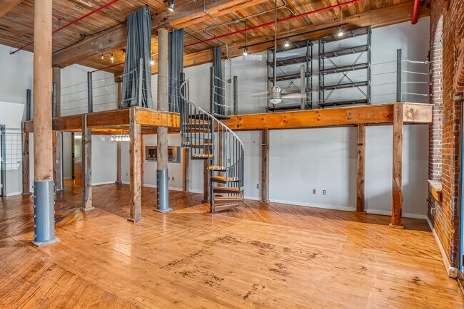 Building Photo - 1400 Rosa L Parks Blvd