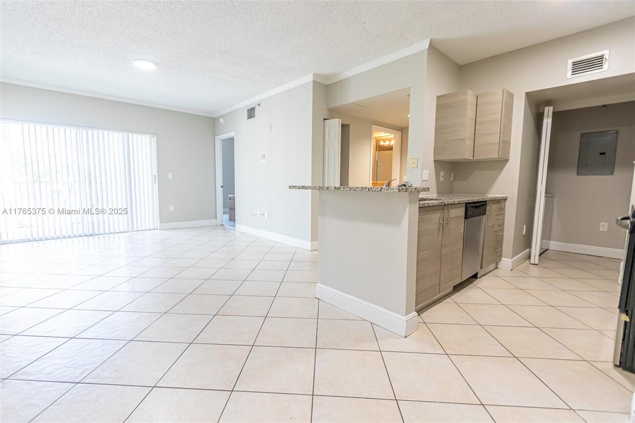 Primary Photo - 11745 W Atlantic Blvd