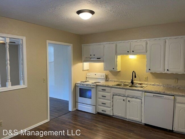 Building Photo - 1 br, 1 bath House - 814 S. 5th Street