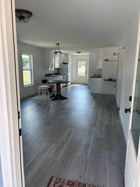 Foto del edificio - 6673 Eastbrook Ave SW