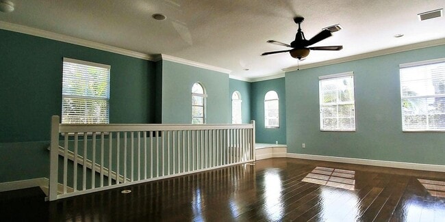 Building Photo - 127 Seagrape Dr