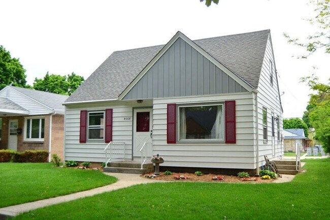 Foto del edificio - Cozy  3 Bedroom Single Family Home
