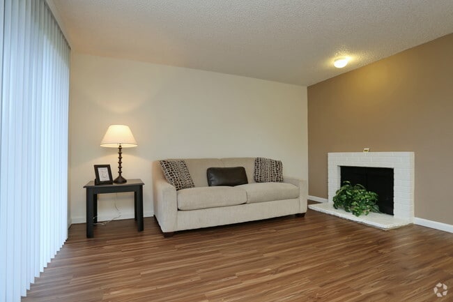 Living Room - Crystal Springs Apartments