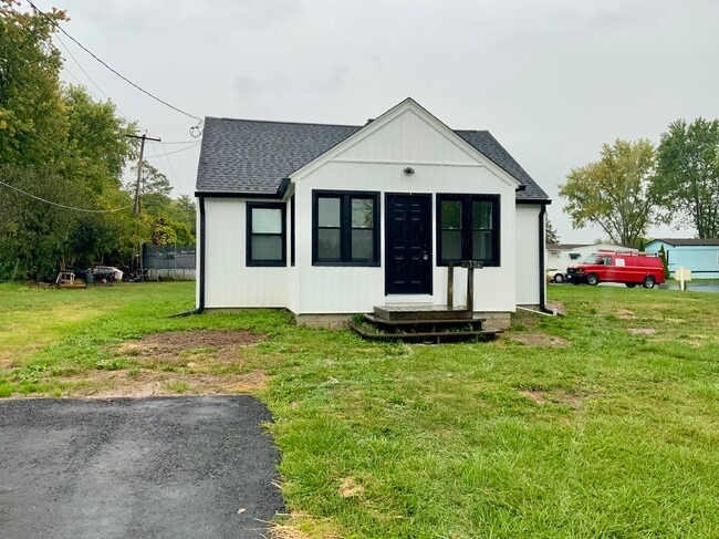 Building Photo - 1156 U.S. 9