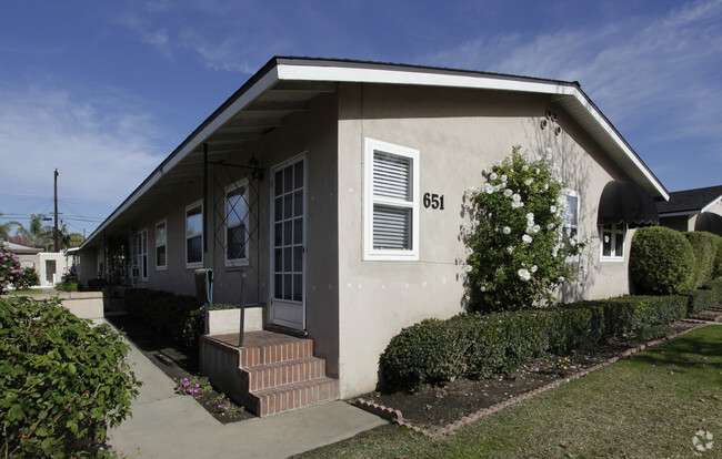 Foto del edificio - Civic Center Apartments