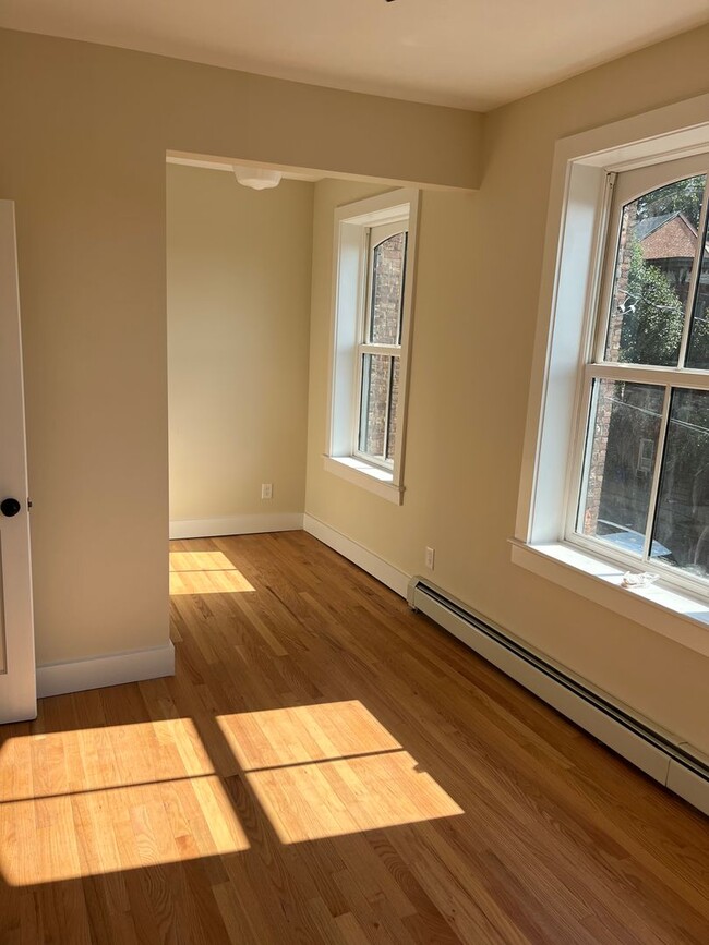 Foto del edificio - 43 Johnston Street Apt#1
