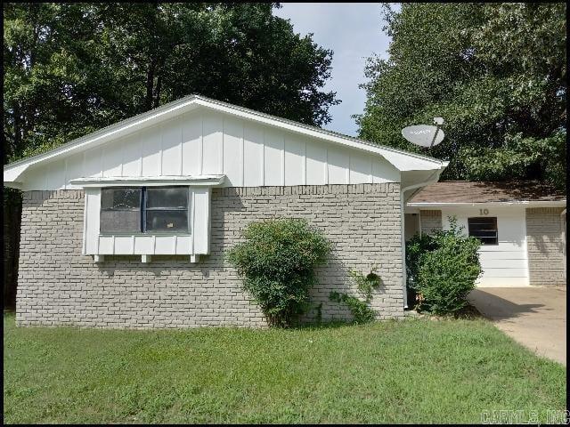 Primary Photo - 10 Glendale Dr