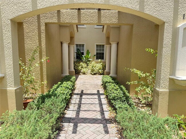 Foto del edificio - 1361 Emerald Dunes Dr