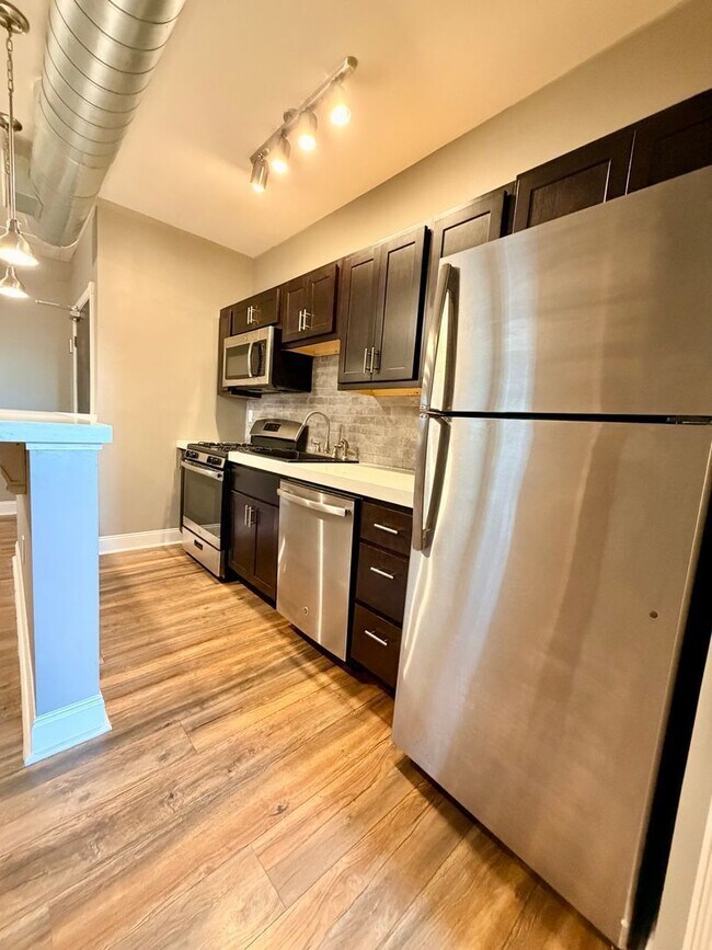 Foto del edificio - 227 N Negley Ave