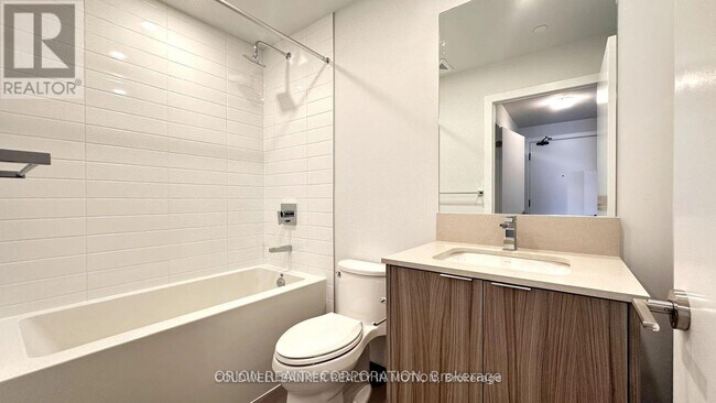 Building Photo - 430-3430 Square One Dr