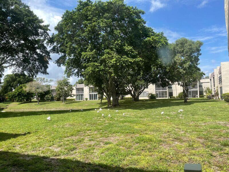 Primary Photo - 2800 Fiore Way