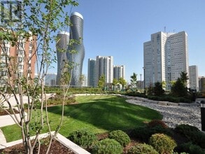 Building Photo - 208 Enfield Pl