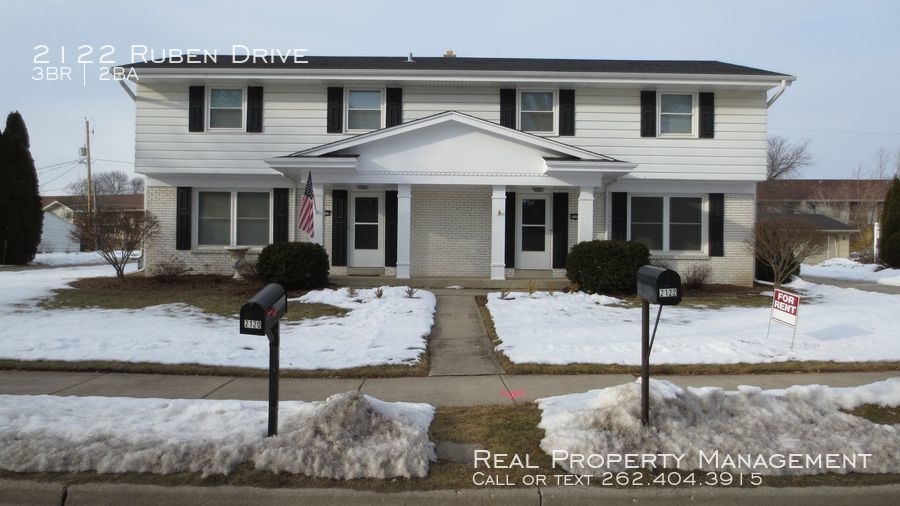 Primary Photo - Three Bedroom Townhouse