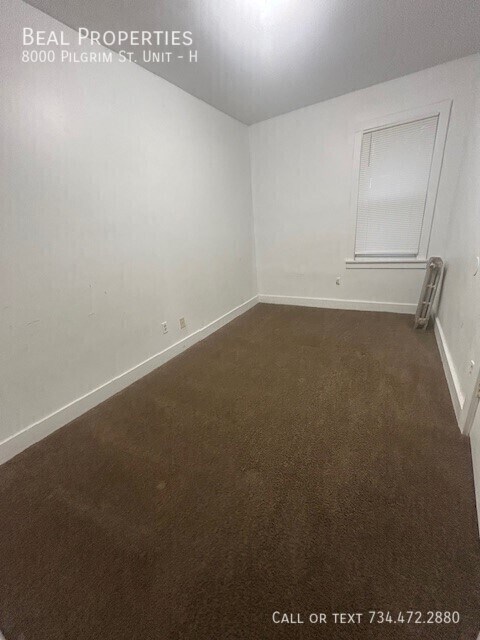 Building Photo - 8000 Pilgrim St