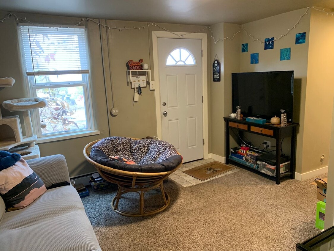 Foto principal - 2114 10th Ave