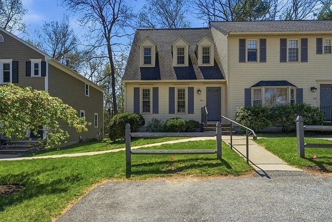Building Photo - 506 Wellman Ave