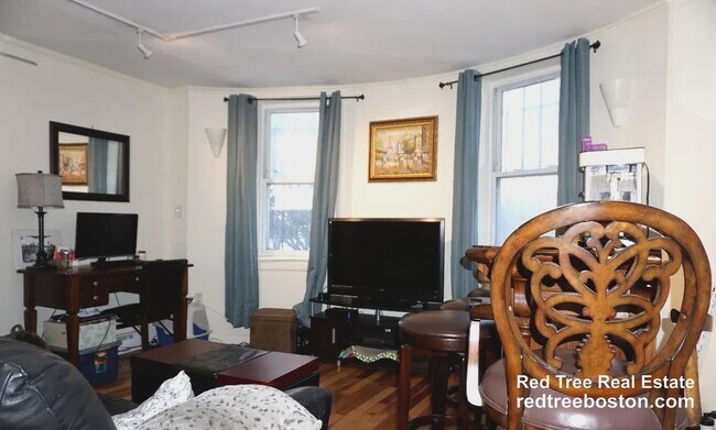 Foto del edificio - 702 Massachusetts Ave