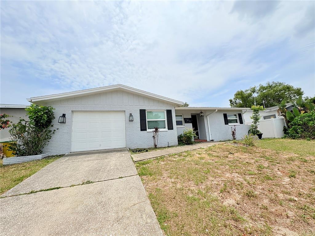 Foto principal - 742 Barbara St