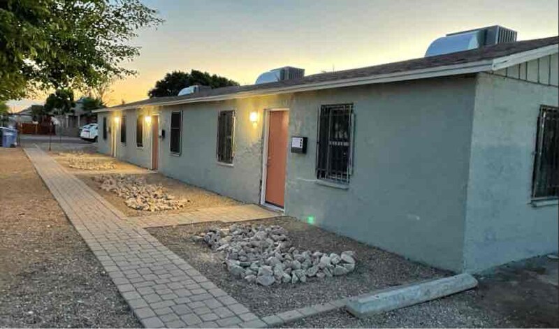 Primary Photo - 2343 W Maricopa St