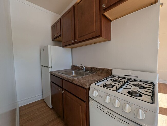 Foto del edificio - 5417 N Kenmore Ave