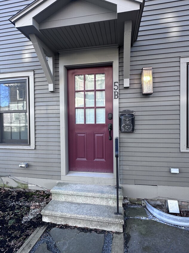 Photo - 5 E Center St (Rutland, VT)