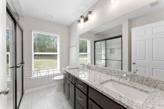 Building Photo - 9461 N Sandree Dr