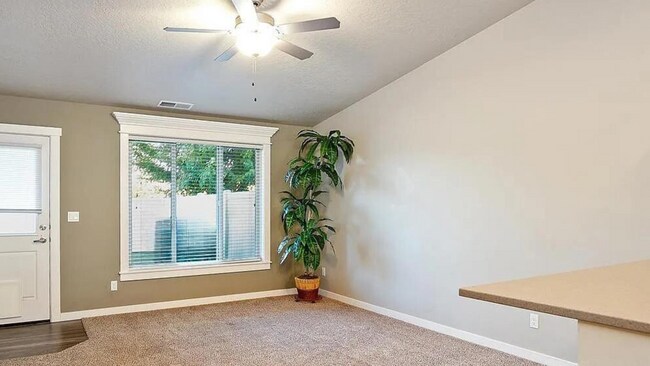 Foto del edificio - 3130 Devlin~Beautiful townhouse in the Ver...