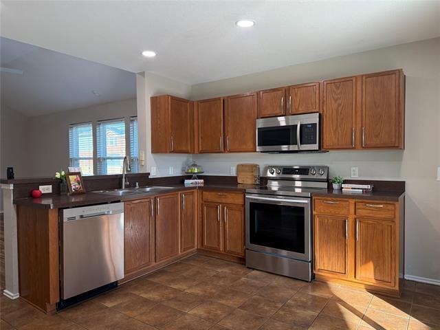 Building Photo - 705 Baldwin Rd