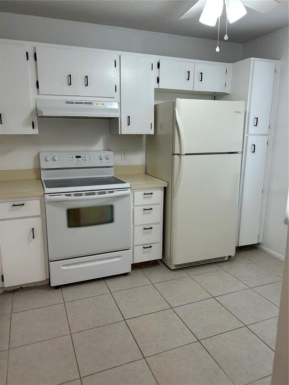 Foto del edificio - 1138 Dover Ct