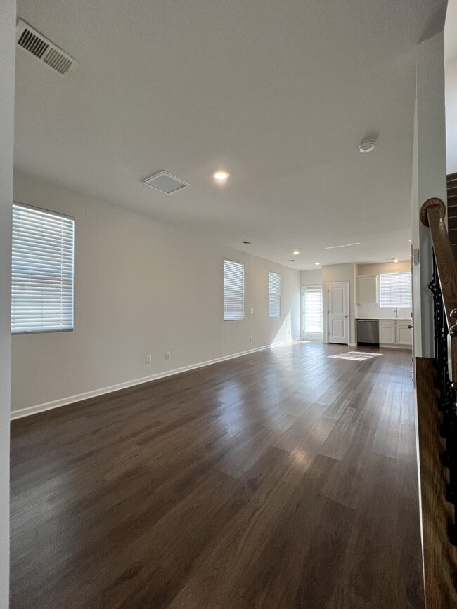 Foto del edificio - 199 Kitti Wake Dr