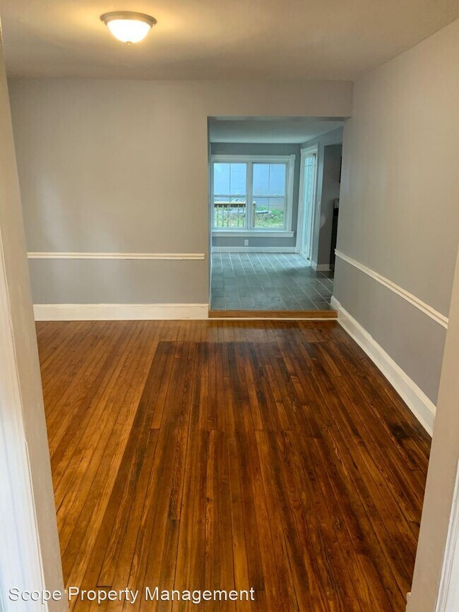 Building Photo - 4 br, 1 bath House - 4300 30th Street