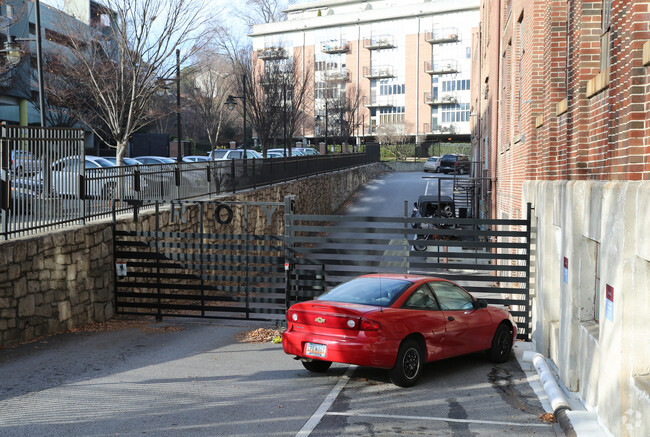 Foto del edificio - Troy-Peerless Lofts