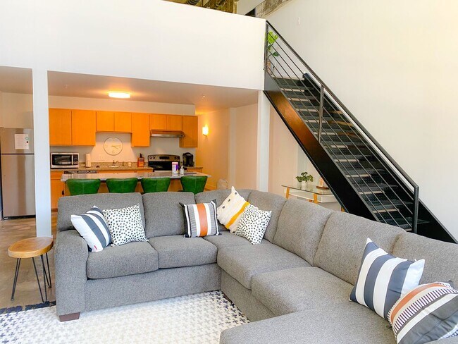 Foto del edificio - The coolest loft in Cincinnati Area