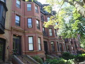 Building Photo - 271 Beacon St