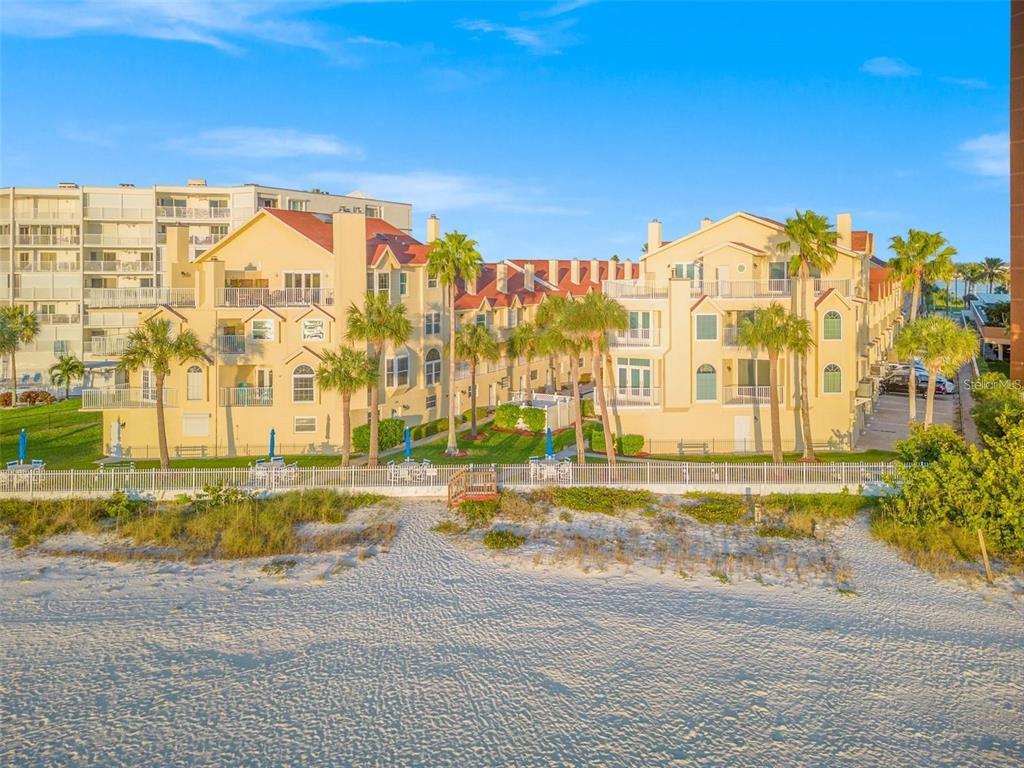 Primary Photo - 17960 Gulf Blvd