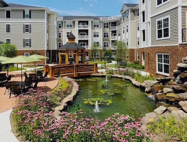 Alta at Regency Crest Apartments Ellicott City, MD