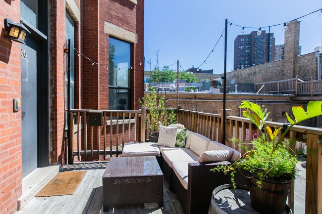 Building Photo - 506 W Arlington Pl