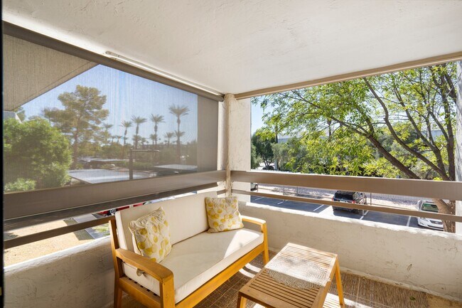 Foto del edificio - 5213 N 24th St