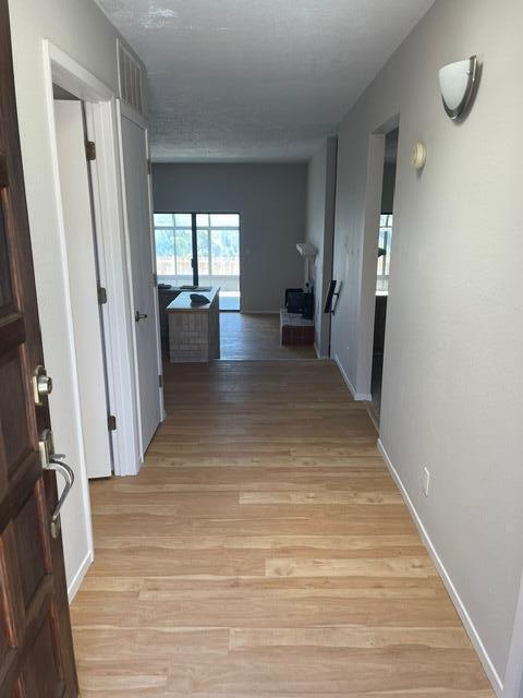 Foto del edificio - 4449 Walden Ln NE