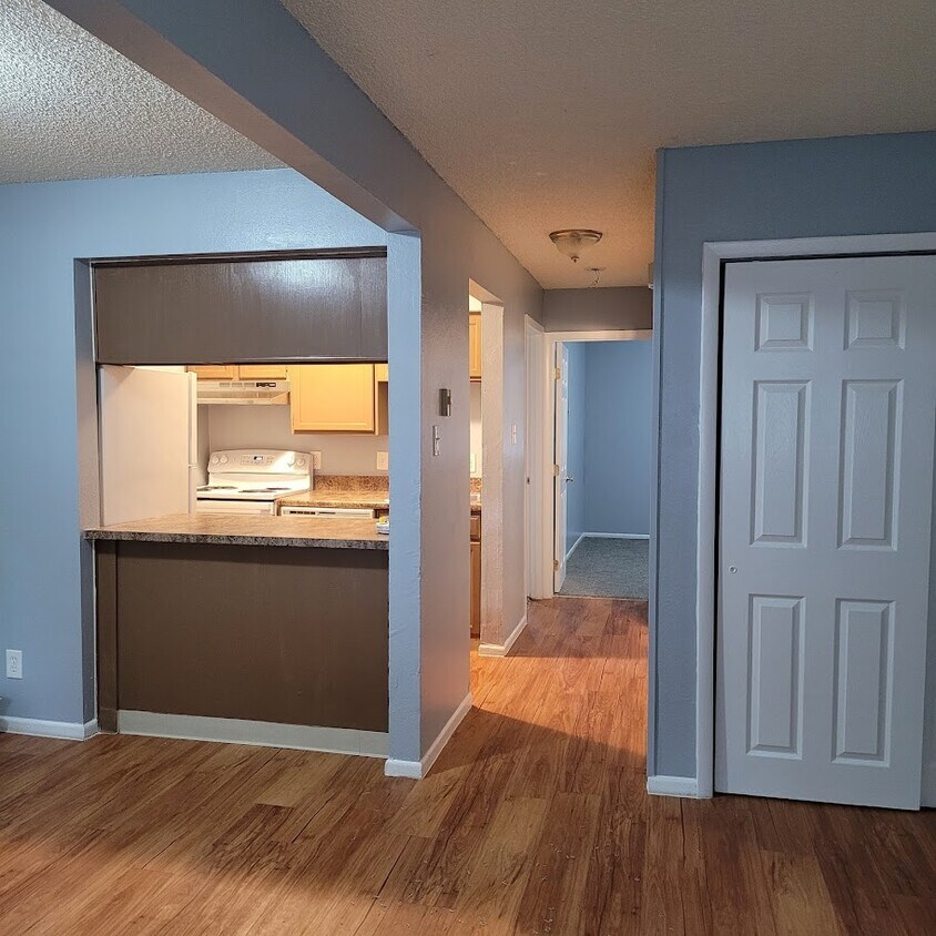 200 S Ingalls St Unit 4, Lakewood, CO 80226 Apartments in Lakewood